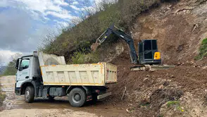 Arsin’de Yol ve Altyapı Çalışmaları Hız Kesmeden Devam Ediyor