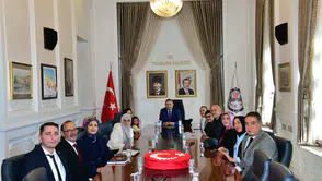 Trabzon'da Kütüphaneler Haftası’nda Anlamlı Ziyaret