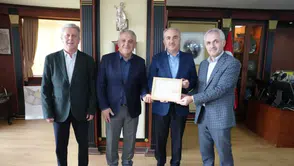 RTEÜ’den Rize Belediyesi’ne Teşekkür Ziyareti: İftar Destekleri Takdir Topladı