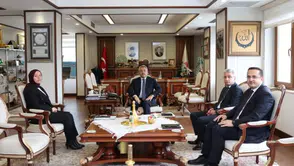 Rize Valiliği’nde Haftalık Değerlendirme Toplantısı: Kamu Hizmetleri ve Yatırımlar Masaya Yatırıldı