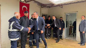 Başkan Ekim, Park ve Bahçeler Personeliyle Bayramlaştı