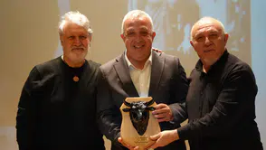 Artvin’de Hal ve Gidiş Rüzgarı: Gökhan ve Burhan Şeşen’den Unutulmaz Konser