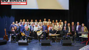 Rize’de Kültür ve Müzik Dolu Gece: Rize Lisesi Mezunları Konserde Buluştu