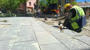 Bayburt Belediyesi Şehir Genelinde Altyapı ve Çevre Düzenleme Çalışmalarını Sürdürüyor