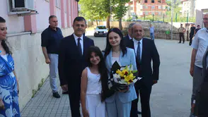 Arsin'de Karne Sevinci: Öğrenciler Yaz Tatiline Coşkuyla Uğurlandı