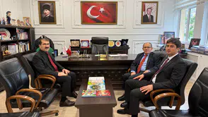 Bakanlık Müfettişlerinden Artvin İl Millî Eğitim Müdürlüğüne Nezaket Ziyareti