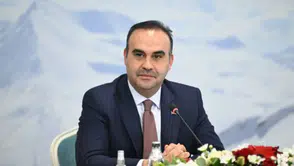 Bakan Kacır, Renault Boreal Modelinin Üretiminin Başlangıcını Kutladı