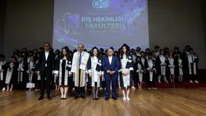 Diş Hekimliği Mezunları İçin Diploma Töreni: Başkan Büyükkılıç'tan Destek ve Kutlama!