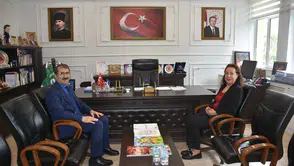 Artvin Aile ve Sosyal Hizmetler İl Müdürü Nevin Öz'den Veda Ziyareti