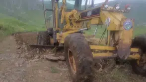 Şenkaya'da Yayla Yollarında Bakım Çalışmaları Aralıksız Sürüyor