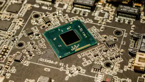 Çin Yapay Zeka Modeli, OpenAI'ın Rekabetçisini Doğurdu: Nvidia Fırtınası!