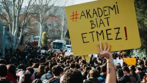 Altı Kurumdan Vakıf Üniversitelerindeki Tasfiye Sürecine Sert Tepki: 'Bilim ve Emek için Mücadele Şart'