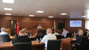 Hopa Belediyesi Olağanüstü Meclisi Toplandı: Sıfır Atık Projesi ve Liman Tarifeleri Karara Bağlandı
