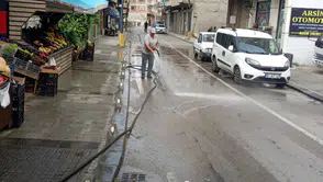 Arsin’de Temizlik Seferberliği: Ekipler İlçenin Dört Bir Yanında Sahada