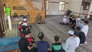 Aziziye’de Yazımda Kardeşlik Var Gençlik Kampı Düzenlendi
