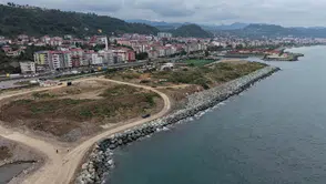 Arsin’de Dev Projelerin Hayata Geçeceği Dolgu Alanında Çalışmalar Sürüyor