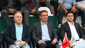 Tortum’da 600 Güreşçi Er Meydanına Çıktı: Altın Kemer İçin Kıyasıya Mücadele
