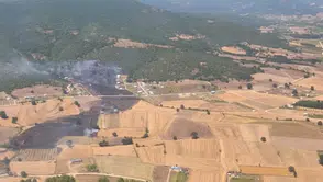Bursa ve İzmir'de çıkan orman yangınına müdahale ediliyor