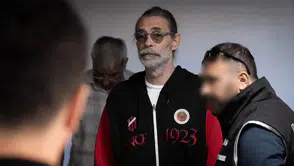 Erdal Beşikçioğlu'nun da aralarında bulunduğu 55 kişi adalet önüne çıkarıldı!