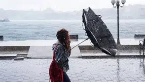 Meteoroloji'den İki Yüzlü İklim Alarmı: Sağanak Yağış ve 40 Derecelik Sıcaklık Farkıyla Hazırlıklı Olun!