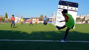 Rumların hazımsızlığı spora da sıçradı! Barcelona kampını çalmaya kalkıştılar