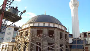 Fındıklı’da Ada Camii İnşaatında Çalışmalar Sürüyor