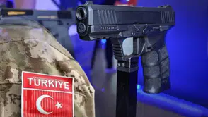 Beylik tabancası değişiyor! Mehmetçiğin yeni silahı belli oldu