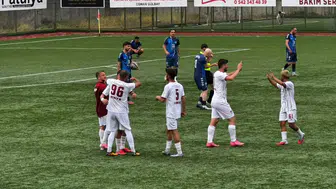 Ardeşenspor Zirveye Uçtu: 3-1’le Liderlik Koltuğunda