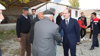 Kaymakam Mustafa Çelik, Tekeli Mahallesi’nde Vatandaşlarla Buluştu