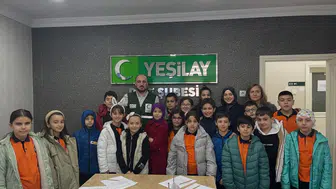 Rize Yeşilay’dan İstiklal İlkokulu Öğrencilerine Teknoloji Bağımlılığı Eğitimi