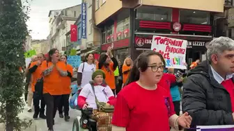 Fındıklı'da engelli bireyler için farkındalık yürüyüşü düzenlendi, eşit yaşam çağrısı yapıldı