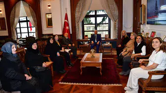 Vali Yıldırım, Lösemi ve Engelli Gönüllüleri Derneği’ni Kabul Etti