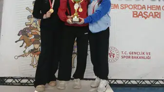 Beşikdüzü Farabi MTAL Karate Takımından İl Birinciliği Gururu