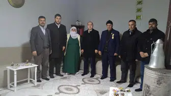 Karaçoban Kaymakamı, gazi Oğan'ı ziyaret ederek vefa örneği sergiledi