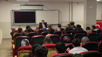 Kaymakam Başoğlu'ndan öğrencilere kariyer ve spor vurgusu: Eğitime destek sürecek!