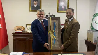 Artvin İl Müftüsü Ertuğran Mehmet Soylu’dan İlahiyat Fakültesi Dekanına İade-i Ziyaret