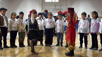 Vakıfbank İlkokulu’nda El Ele Gönül Gönüle Yedi Bölgemiz Etkinliği