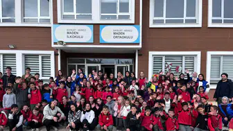 Bayburt'ta Merkezim Her Yerde Projesi'yle Öğrencilere Eğlenceli Etkinlikler Düzenlendi