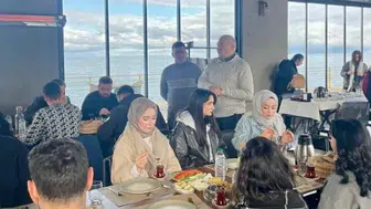 Fındıklı Belediyesi Üniversiteli Gençlerle Kahvaltıda Buluştu