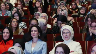 GİF'27'de gençler iz bıraktı, yıldızlar alkışladı