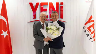Murat Karayalçın, CHP’den istifa ederek YENİ Parti’ye katıldı
