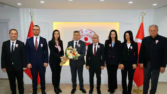 Artvin Valisi Ergün’e 37. Vergi Haftası ziyareti