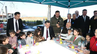 Trabzon Büyükşehir Belediye Başkanı Ahmet Metin Genç Çarşıbaşı’nda Vatandaşlarla Buluştu