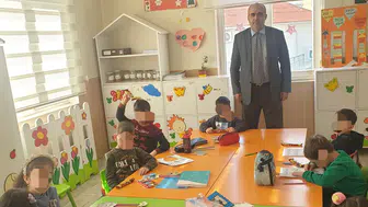 Murgul İlçe Müftüsü Musa Kazım Demir’den 4-6 Yaş Şefkat Kur’ân Kursu’na Ziyaret