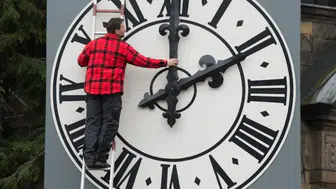 2026'da yaz saati uygulaması 29 Mart'ta başlayacak, saatler ileri alınacak!