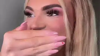 15 Bin Sterlinlik Diş Kaplaması Sosyal Medyada Gündem Oldu