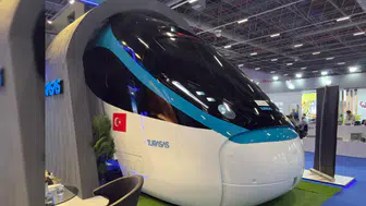 İlk üretim tamamlandı: Milli elektrikli hızlı tren raylara iniyor