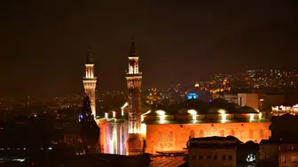 Bayram namazı saatleri illere göre belirlendi, büyük şehirler için listeler hazırlandı