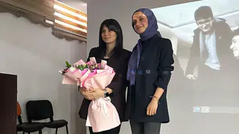 Eğitim Fakültesi Öğretim Üyesi Dr. Gökçe Arifoğlu’ndan Lise Öğrencilerine Yapay Zekâ ve Sanat Söyleşisi