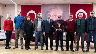 Beşikdüzü Borsa İstanbul Fen Lisesi’nde Öğretmenler Arası Bilgi Yarışması Düzenlendi
